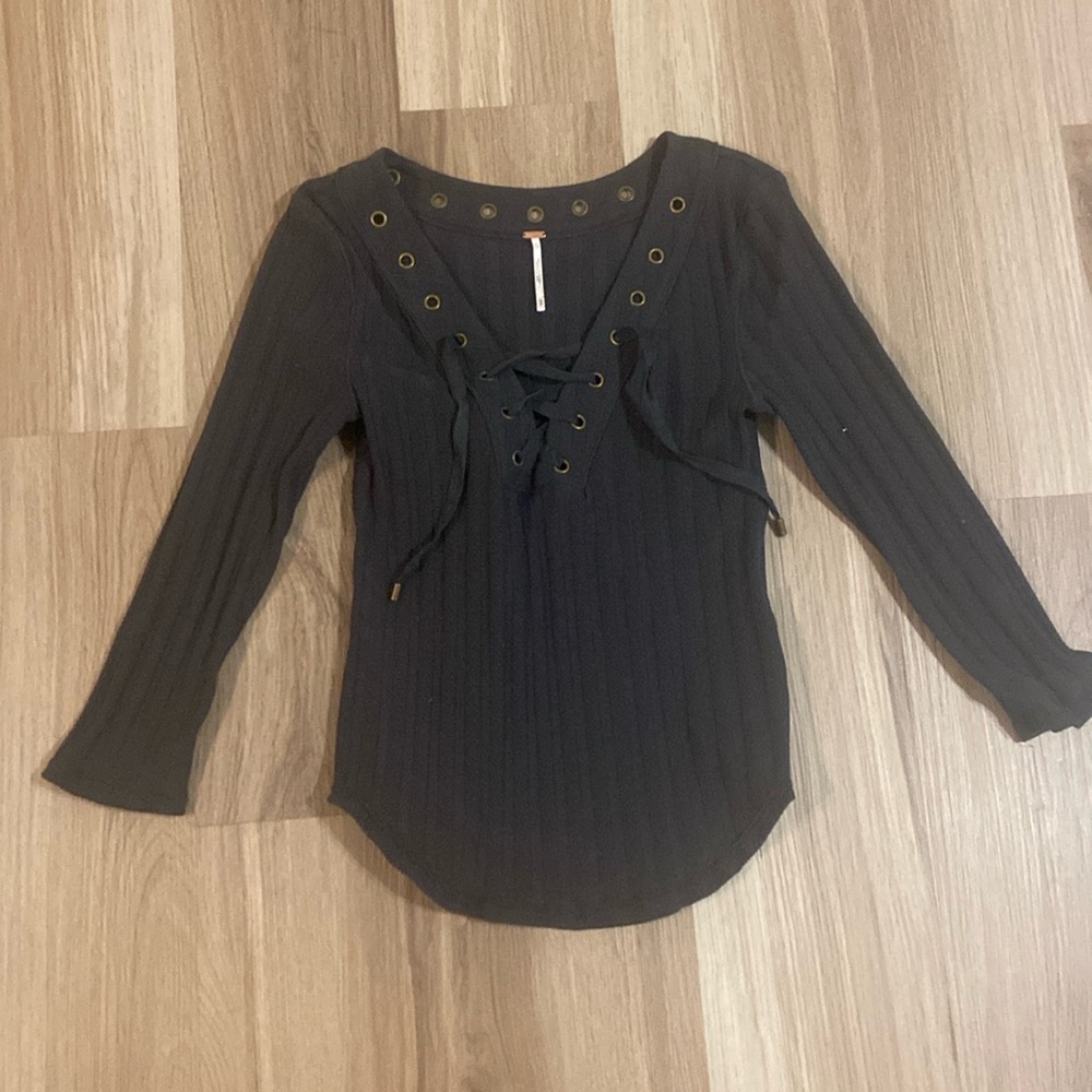 Free People shirt!!! Only worn once!